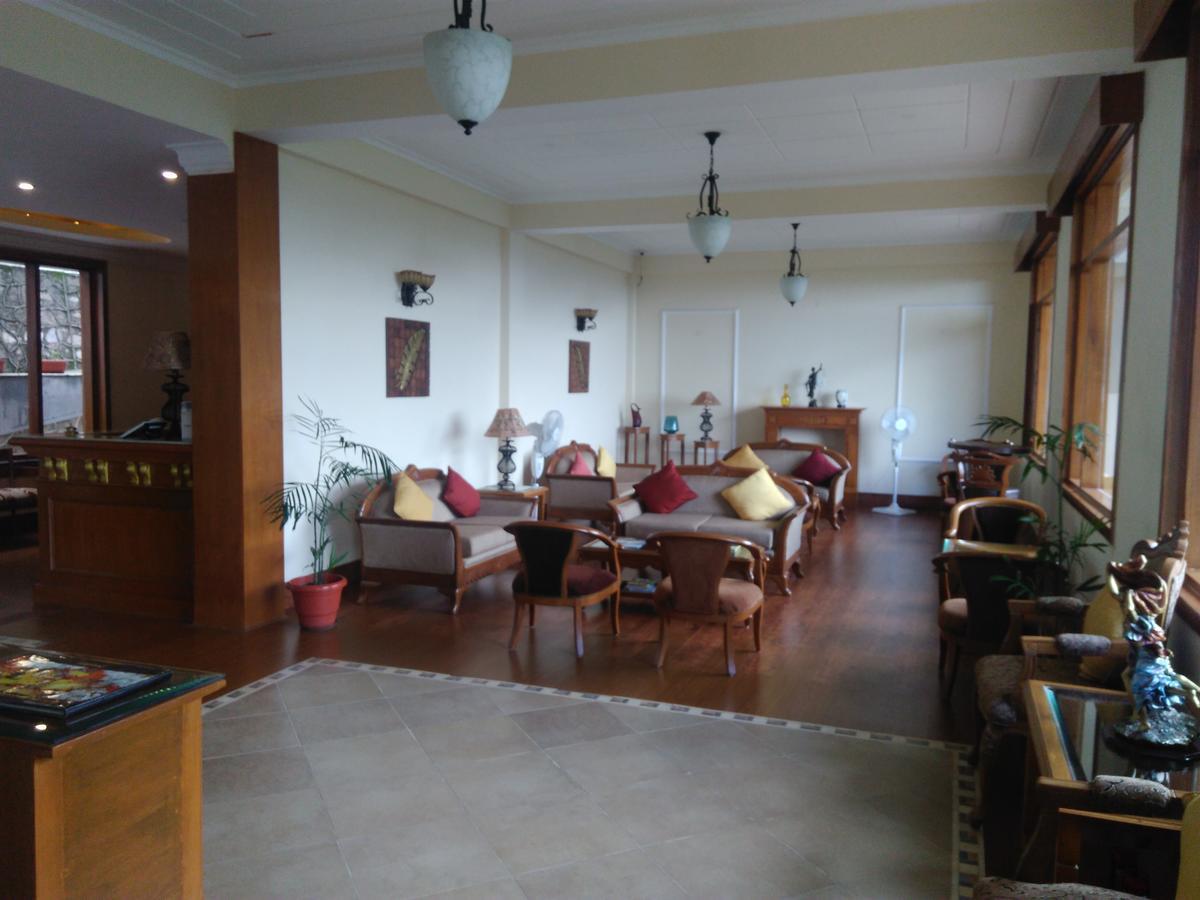 Forest Ville Hotel & Resort Kasauli Ngoại thất bức ảnh